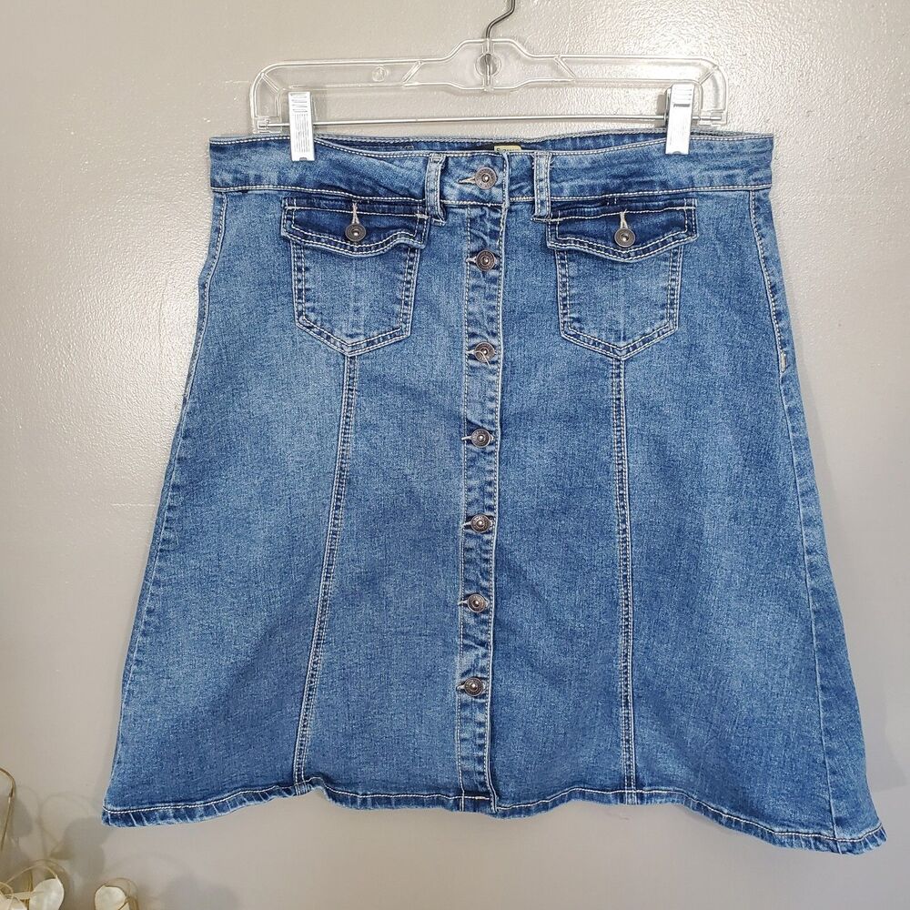 Suzanne Betro Denim Skirt Womens Size 12 Blue Midi Button Front Pockets Stretch